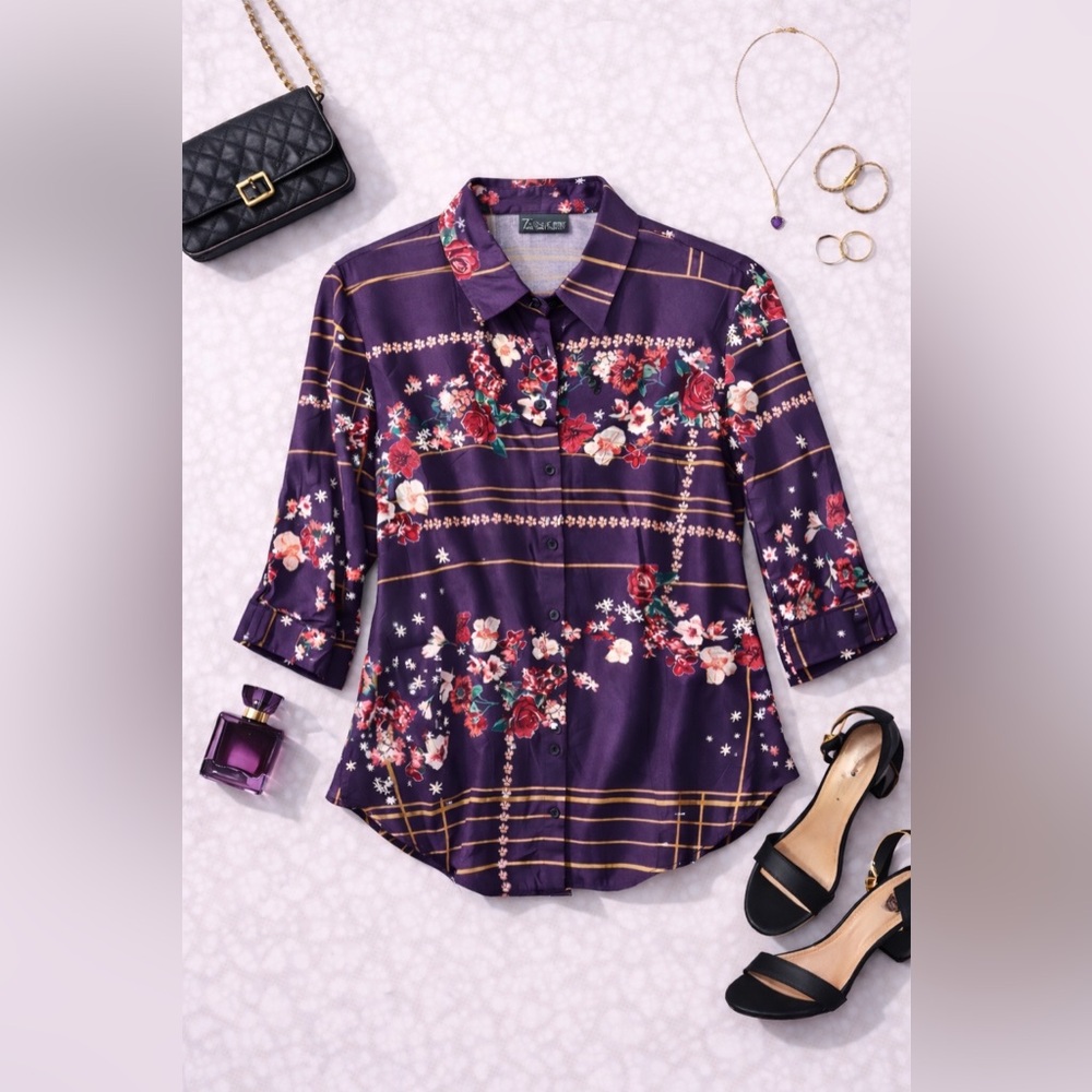 New York & Company Purple Floral Button-Down Blouse Size Medium NWOT